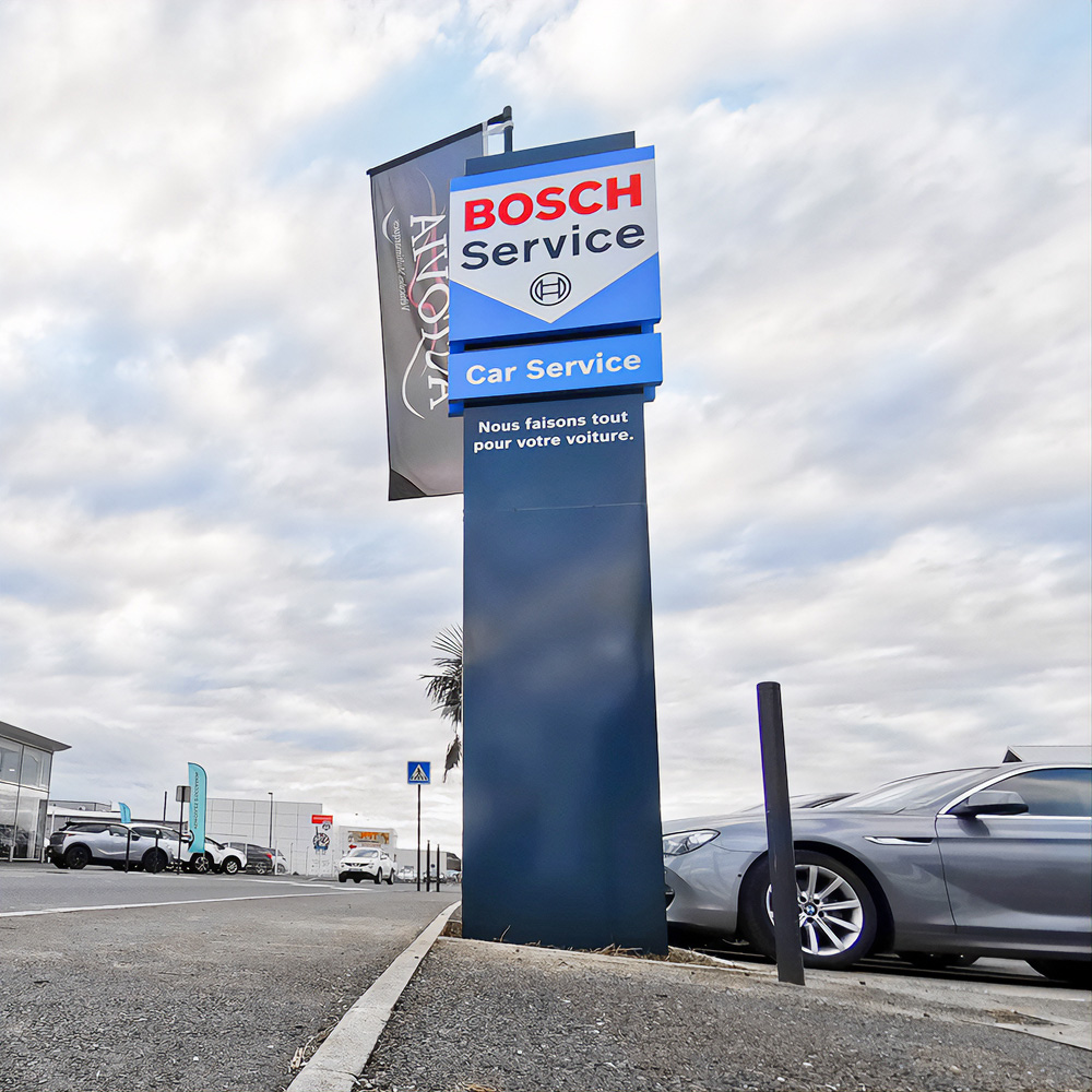Totem lumineux Bosch Car Service